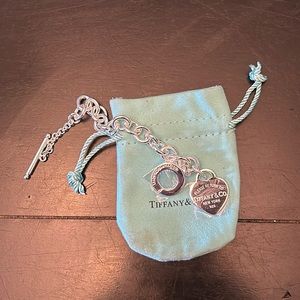 Tiffany & Co Heart Toggle Braclet